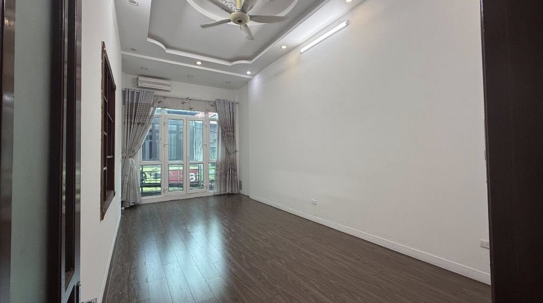 Phải thật nhanh Mặt Phố Thanh Xuân Spa, Salon, VP cty 50m2 x 5 tầng, 6PN, 20 Triệu/th - Ảnh 3